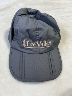 Lee Valley Embroidered Logo Cap in Slate Gray